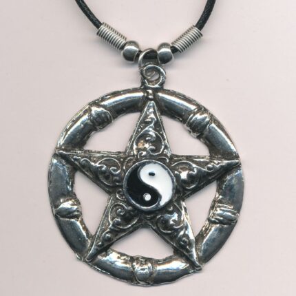 Pentagram med yin-yang