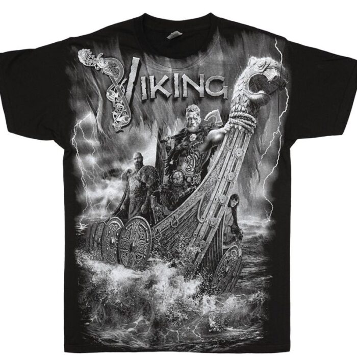 Vikingeskib i stormvejr - T-shirt